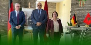 القنيطرة-إدريس الراضي يتلقى شكاية تزوير و استيلاء على عقار والدهم.