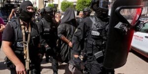 مراكش: إيقاف فرنسيين مشتبه في تورطهما بشبكة إجرامية وهروب سجين فرنسي