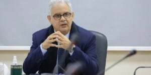 إسرائيل تُصعّد في غزة.. غارات عنيفة وحديث عن “الجحيم”