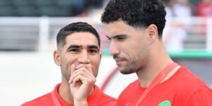 أمير المؤمنين يؤدي صلاة عيد الأضحى بمسجد الحسن الثاني بتطوان