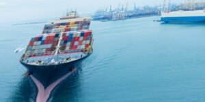 كتابة الدولة تكذب إشاعة تدمير الثروة السمكية بميناء العيون